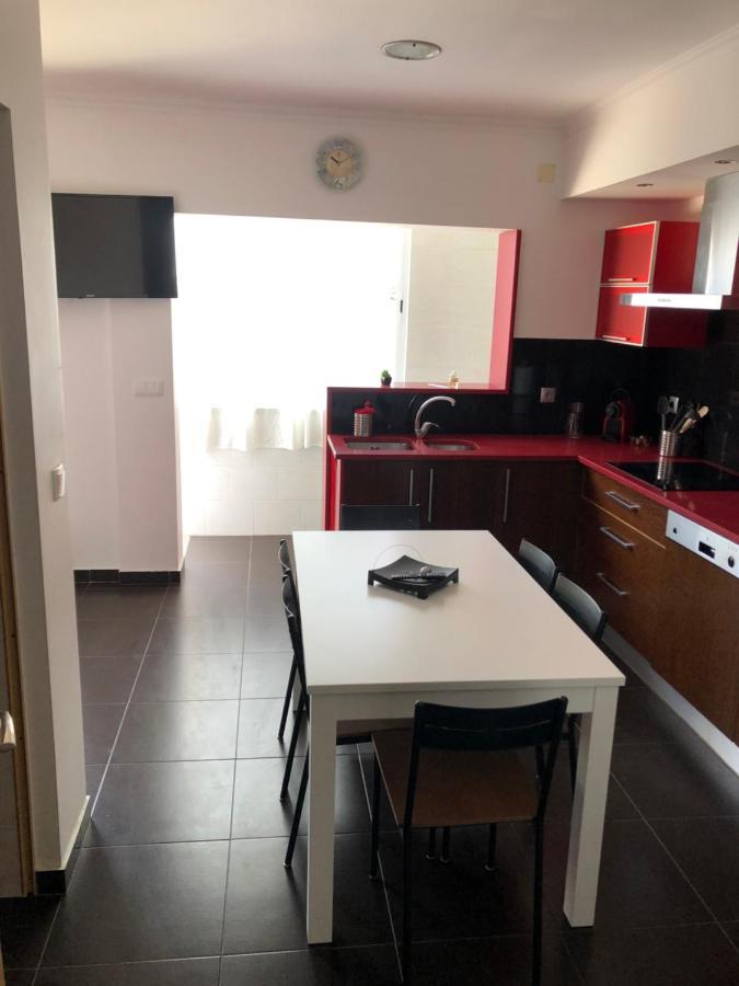 Appartement jusqu'à 6 personnes sur la presqu'île de Peniche surf Portugal Extérieur photo